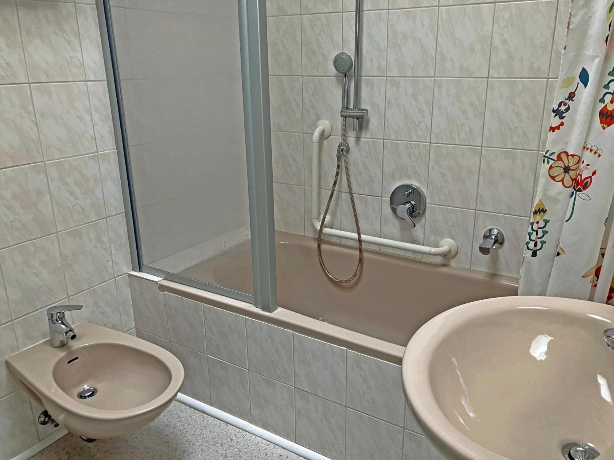 Appartamento An Den Isarauen Grünwald Esterno foto