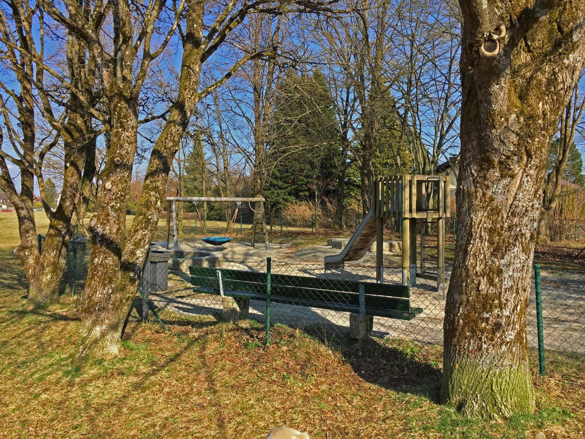 Appartamento An Den Isarauen Grünwald Esterno foto